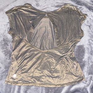 Backless Athletic Shirt